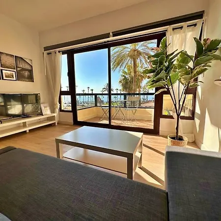 Frente Mar Y Playa. Apartment *
