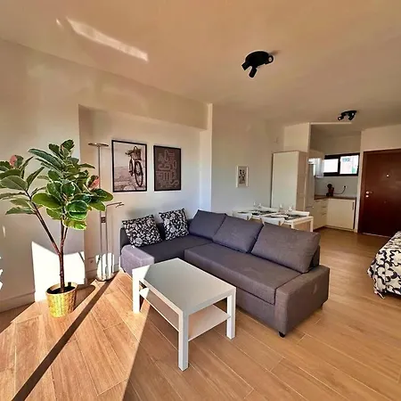 Apartment Frente Mar Y Playa. Benalmadena
